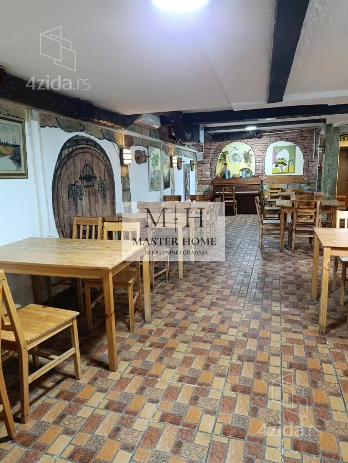 Poslovni prostor | 4zida