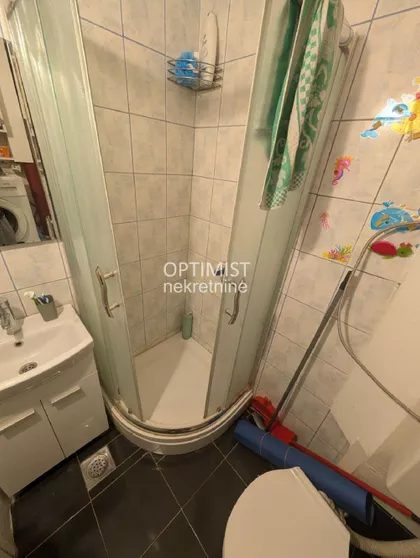 Vladimira Popovića | 4zida.rs