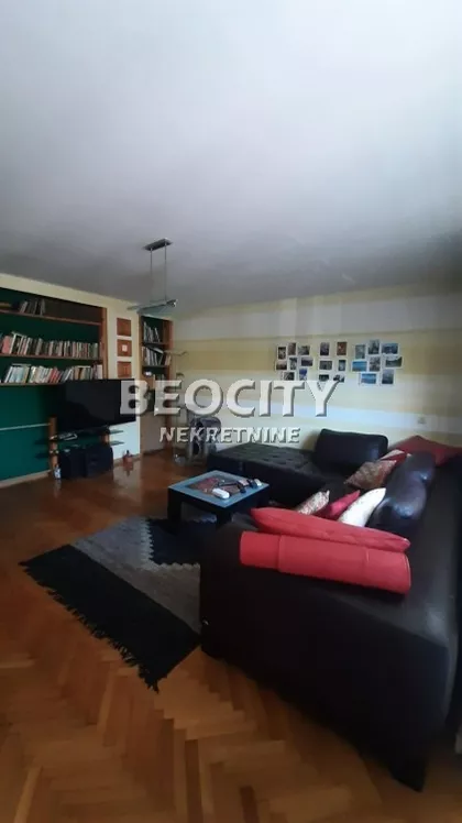 Bulevar oslobođenja | 4zida.rs