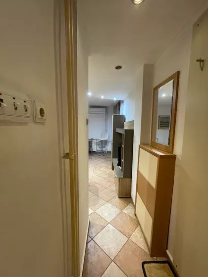 Ustanička | 4zida.rs