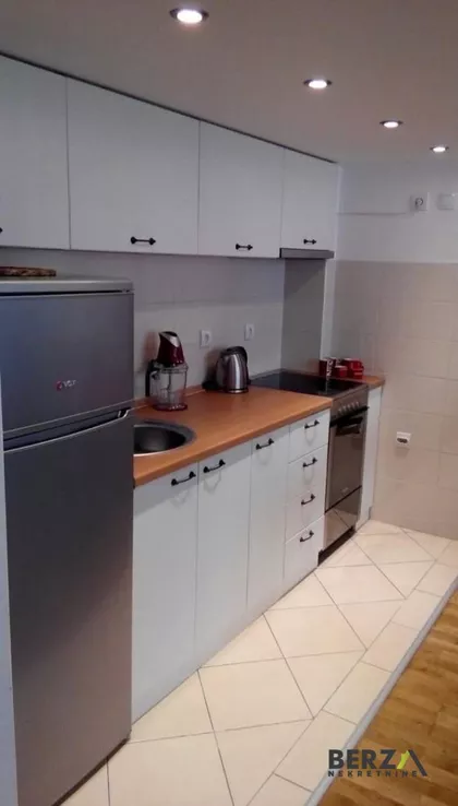 Bulevar Oslobođenja | 4zida.rs