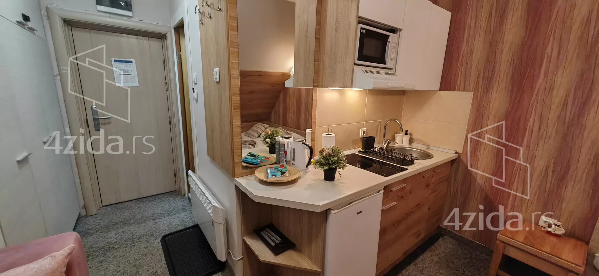 Ugostiteljski objekat | 4zida