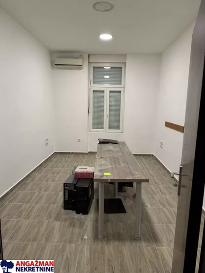 Miće Popovića | 4zida.rs