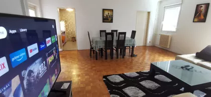 Ismeta Mujezinovića 19 | 4zida.rs