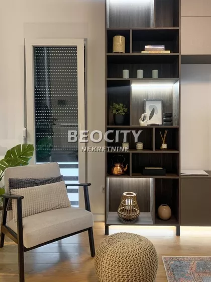 Južni Bulevar | 4zida.rs