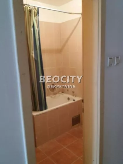 Kopernikova | 4zida.rs