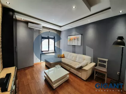 Dobrinjska | 4zida.rs