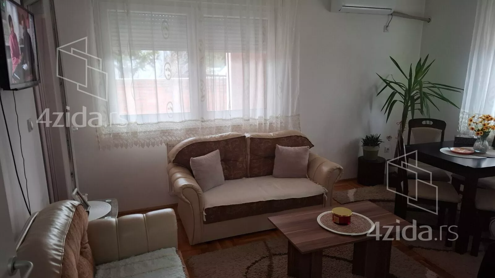 Jednoiposoban stan | 4zida