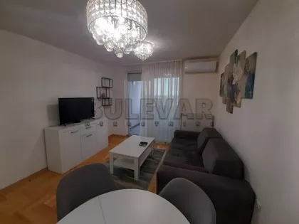 Radoja Domanovića | 4zida.rs