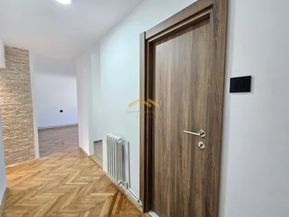 Adamovićevo Naselje | 4zida.rs