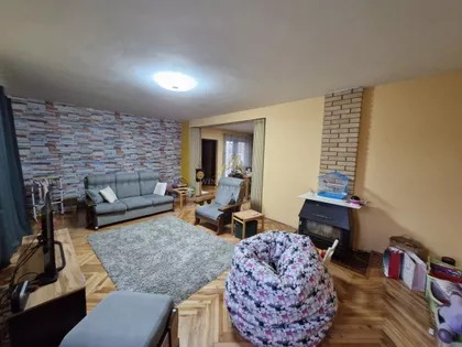 Budžino Brdo | 4zida.rs