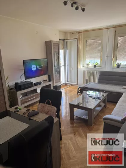 Novo Naselje | 4zida.rs