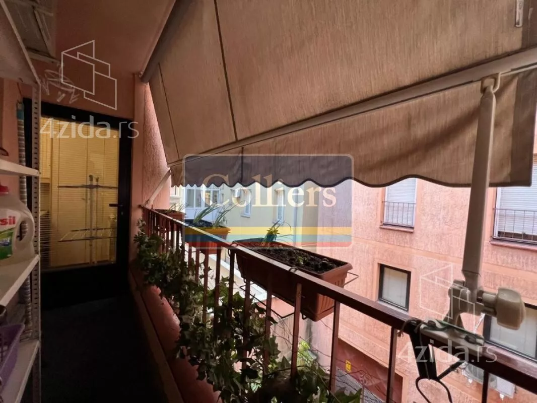 Petosoban stan | 4zida