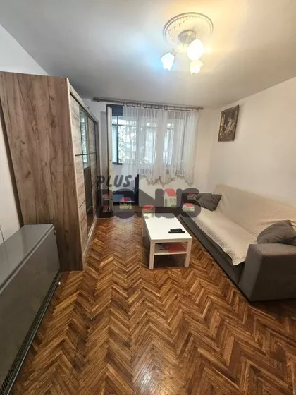 Zemunska | 4zida.rs