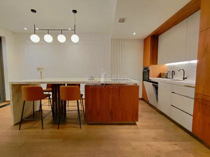 Venizelosova | 4zida.rs