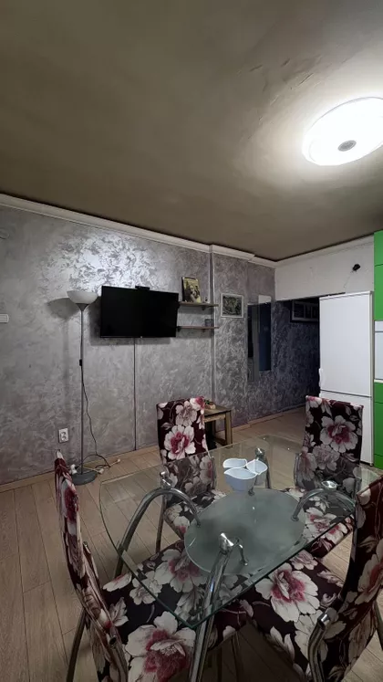 Učiteljsko Naselje | 4zida.rs