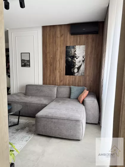 Stari Banovci | 4zida.rs
