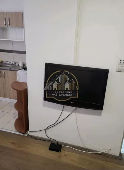 Surčinska | 4zida.rs