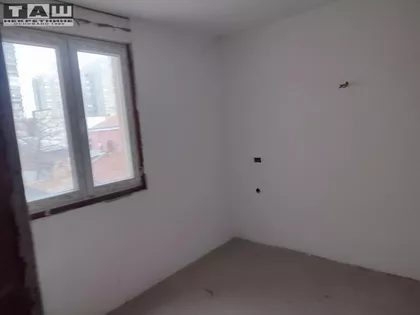 Mala Vaga | 4zida.rs