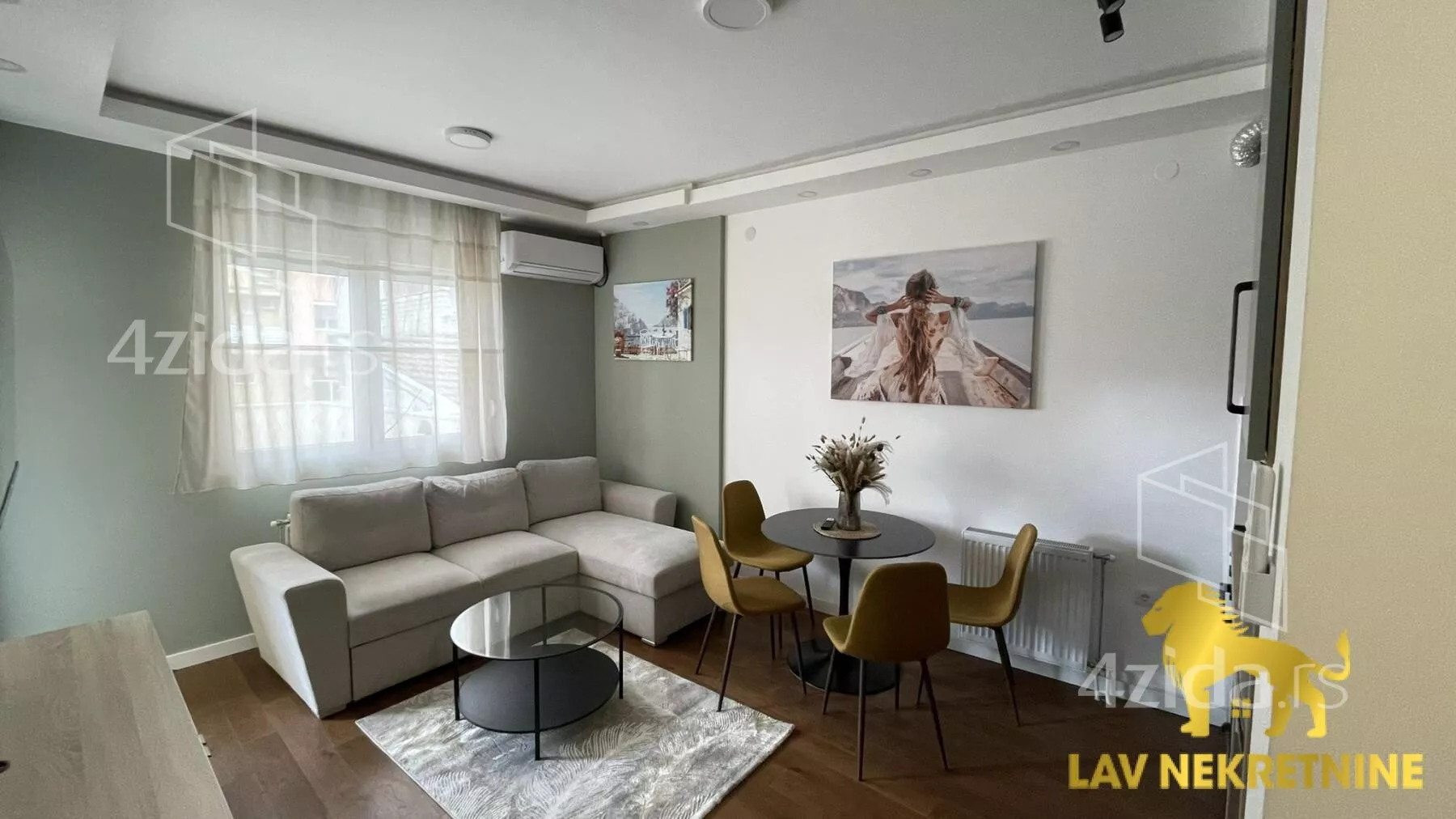 Jednoiposoban stan | 4zida