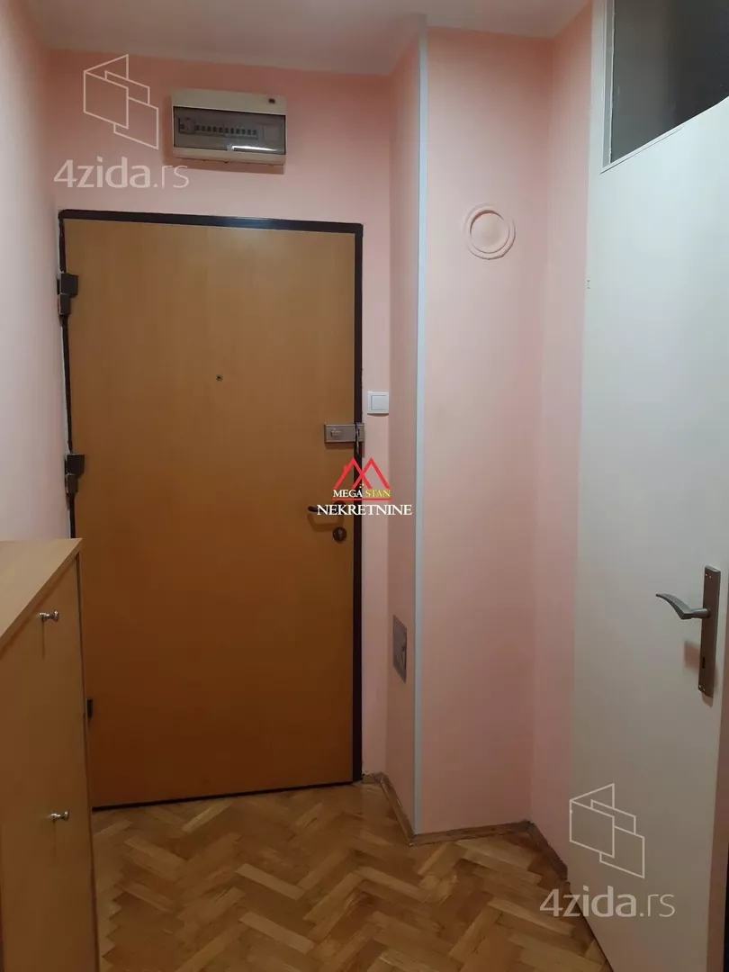 Garsonjera | 4zida