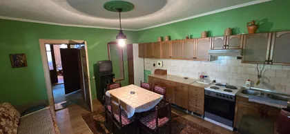 Lovćenac | 4zida.rs