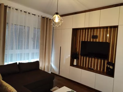 Slobode 1 | 4zida.rs