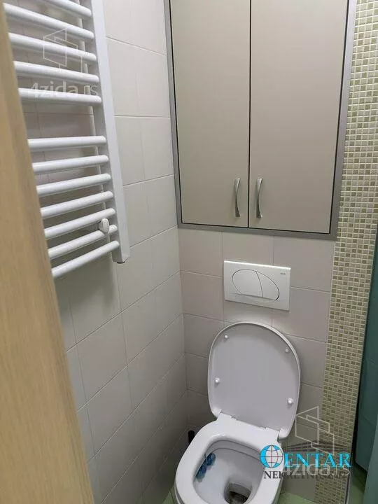Četvoroiposoban stan | 4zida