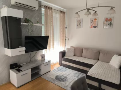 Draginje Adamović 60A | 4zida.rs