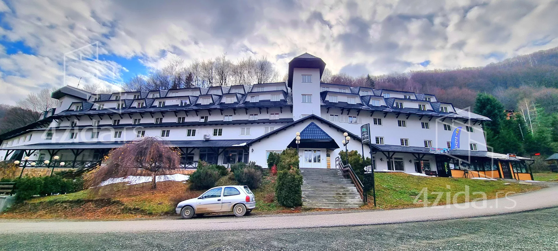 Dvoiposoban stan | 4zida