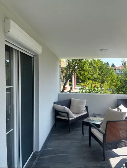 Višnje 11 | 4zida.rs