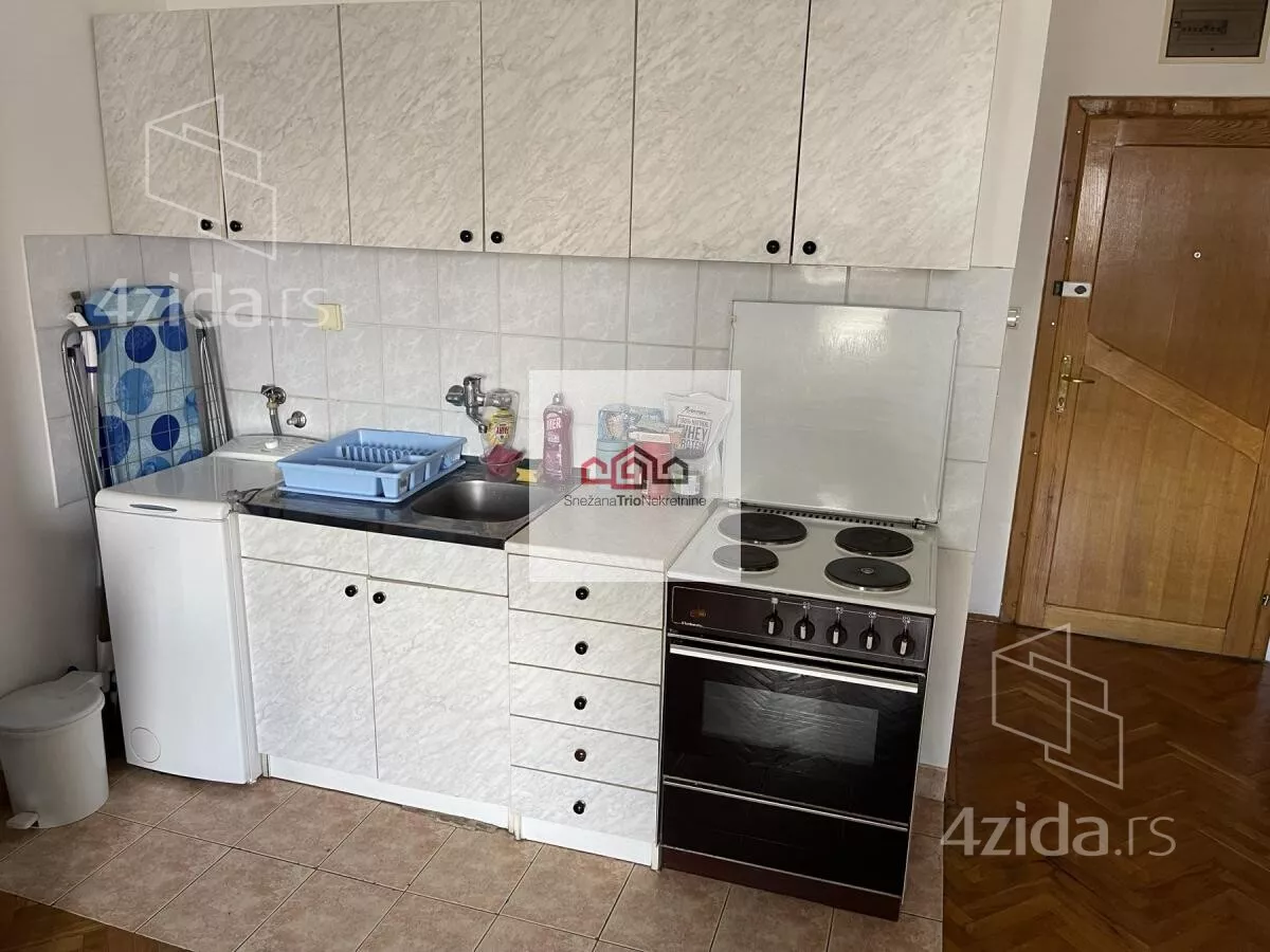Garsonjera | 4zida