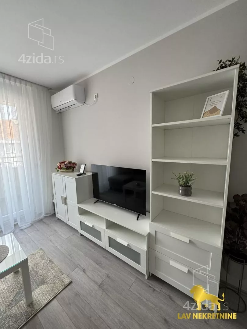 Garsonjera | 4zida