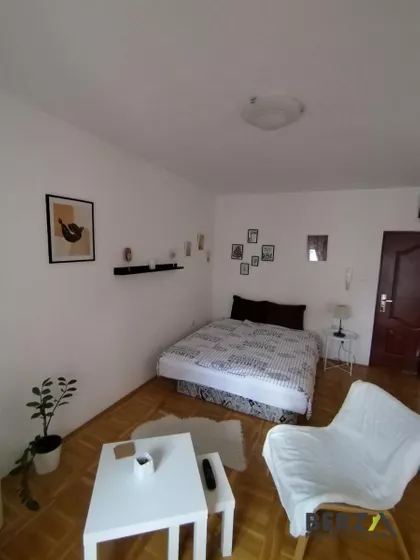 Rotkvarija | 4zida.rs