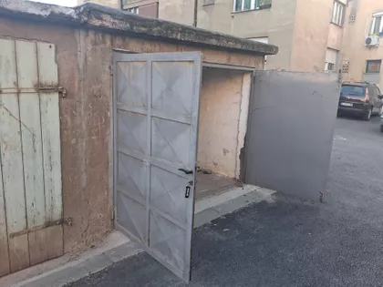 Čairska 28 | 4zida.rs