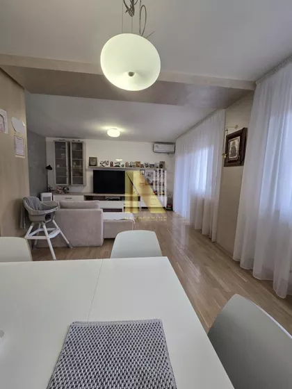 Novo Naselje | 4zida.rs