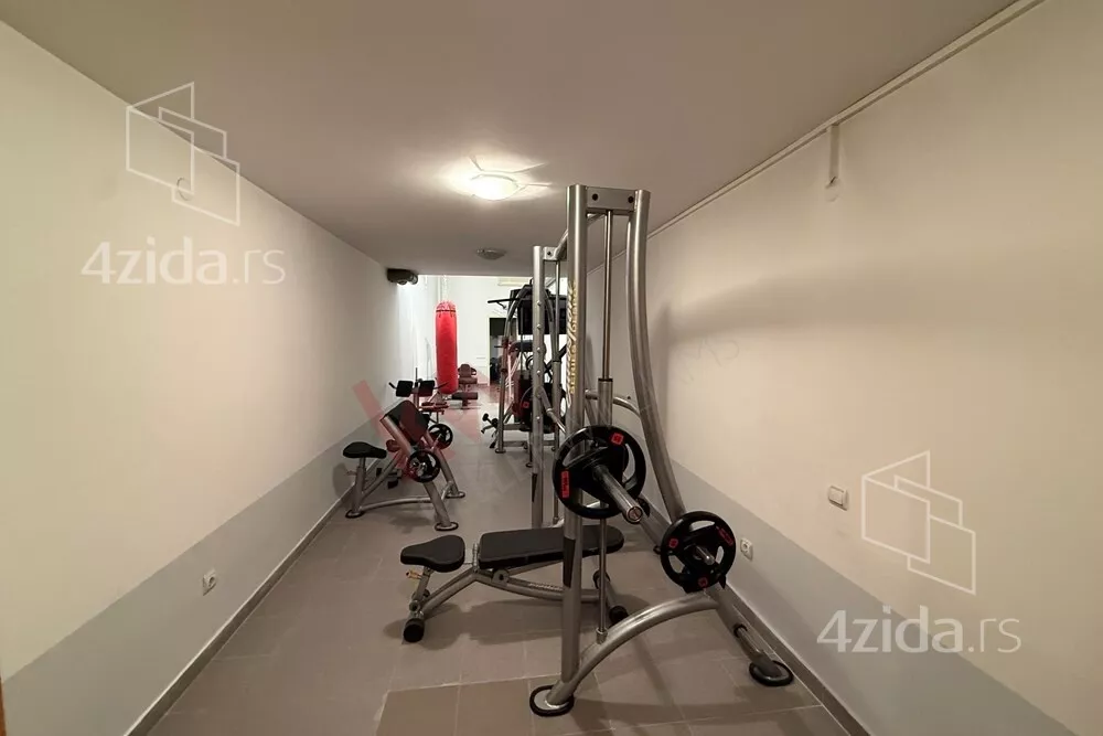 4-etažna kuća | 4zida