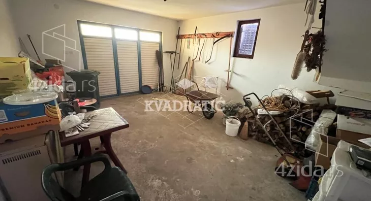 4-etažna kuća | 4zida