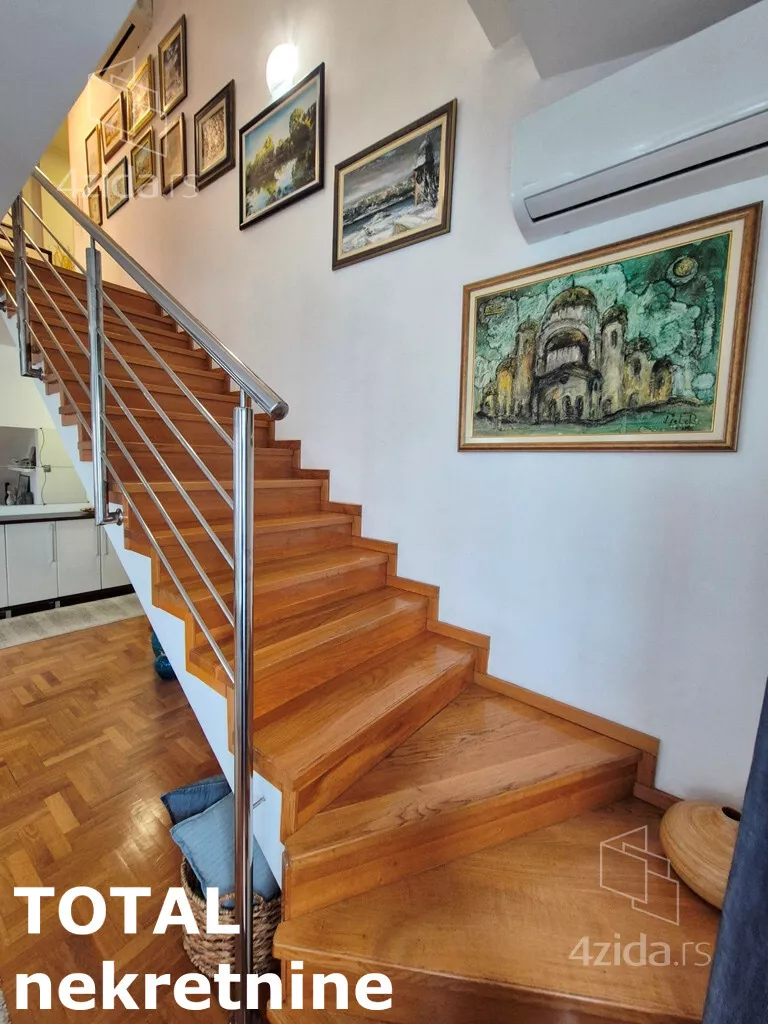 Šestosoban stan | 4zida