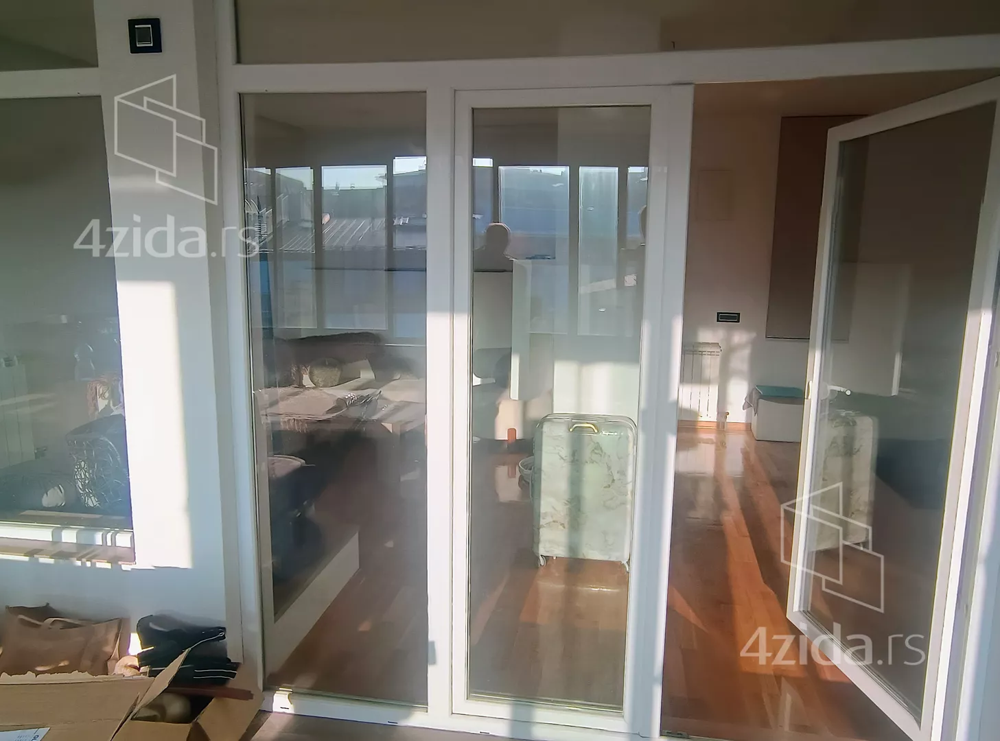 Šestosoban stan | 4zida