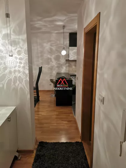 Šumadijska | 4zida.rs