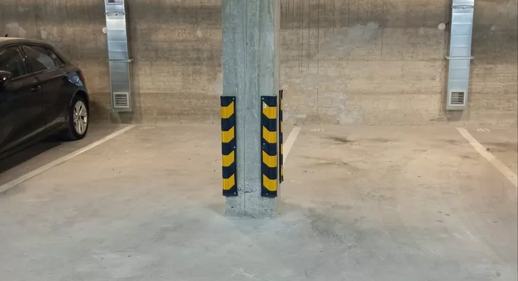 Garaža | 4zida