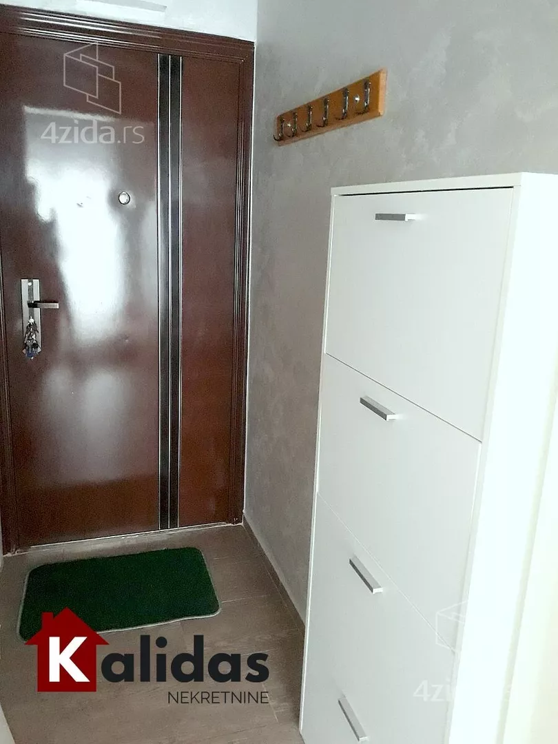 Garsonjera | 4zida