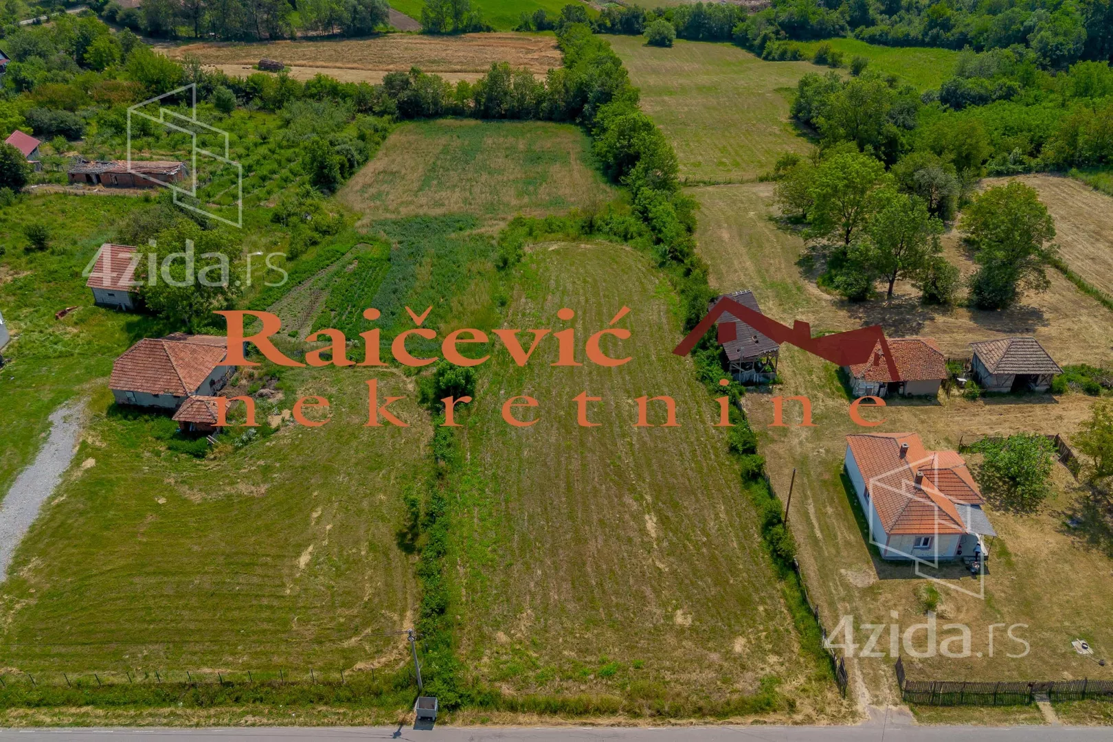 Plac | 4zida