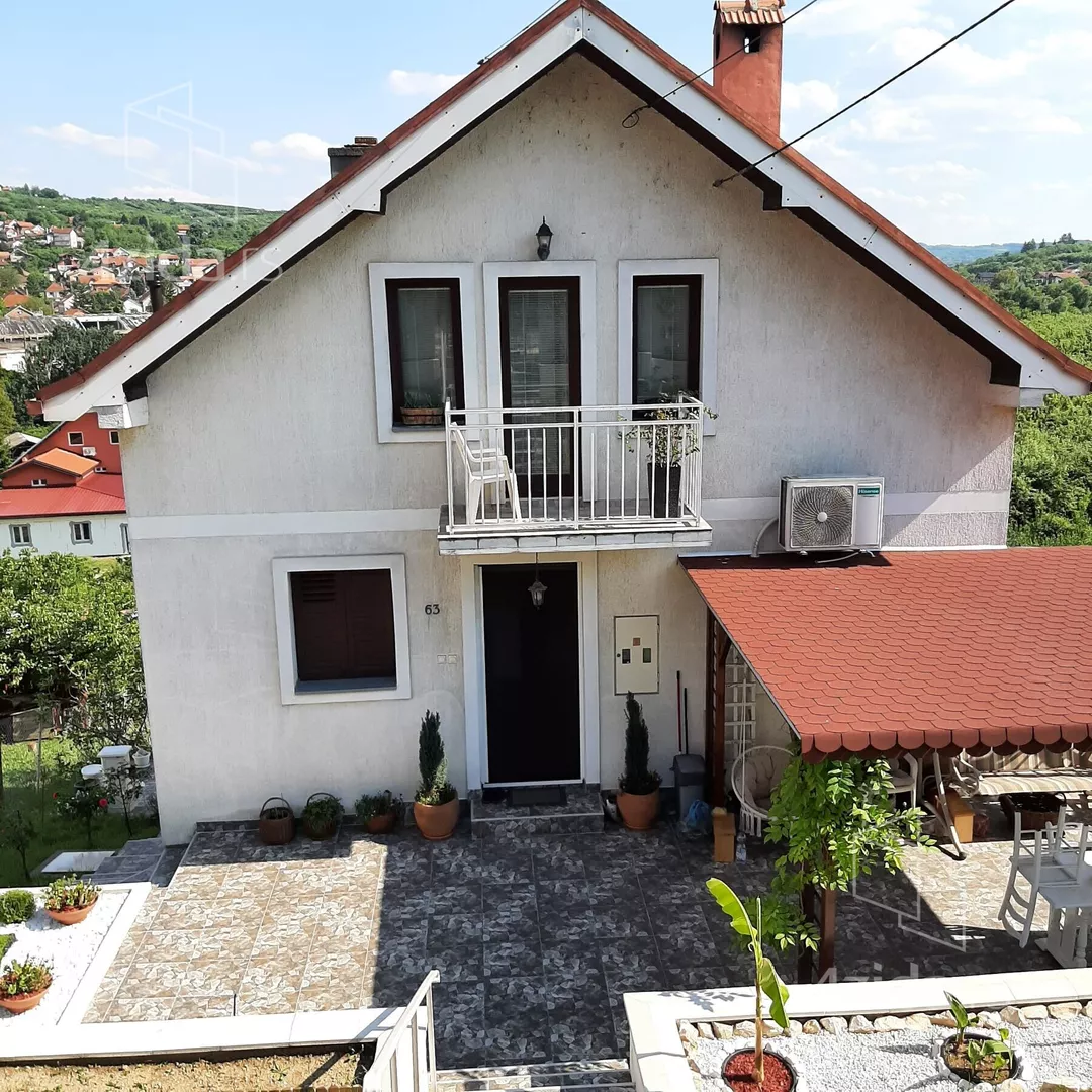 3-etažna kuća | 4zida