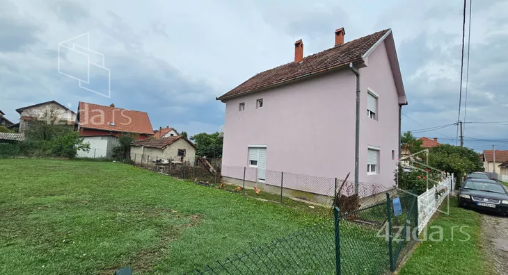 2-etažna kuća | 4zida