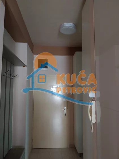 Obrenovićeva | 4zida.rs