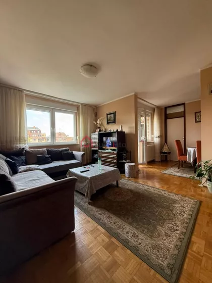 Dunavski kej | 4zida.rs