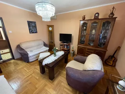 Sremska Kamenica | 4zida.rs