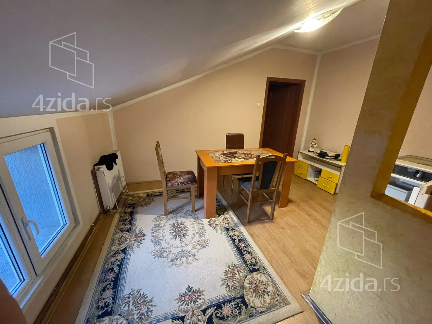 Garsonjera | 4zida
